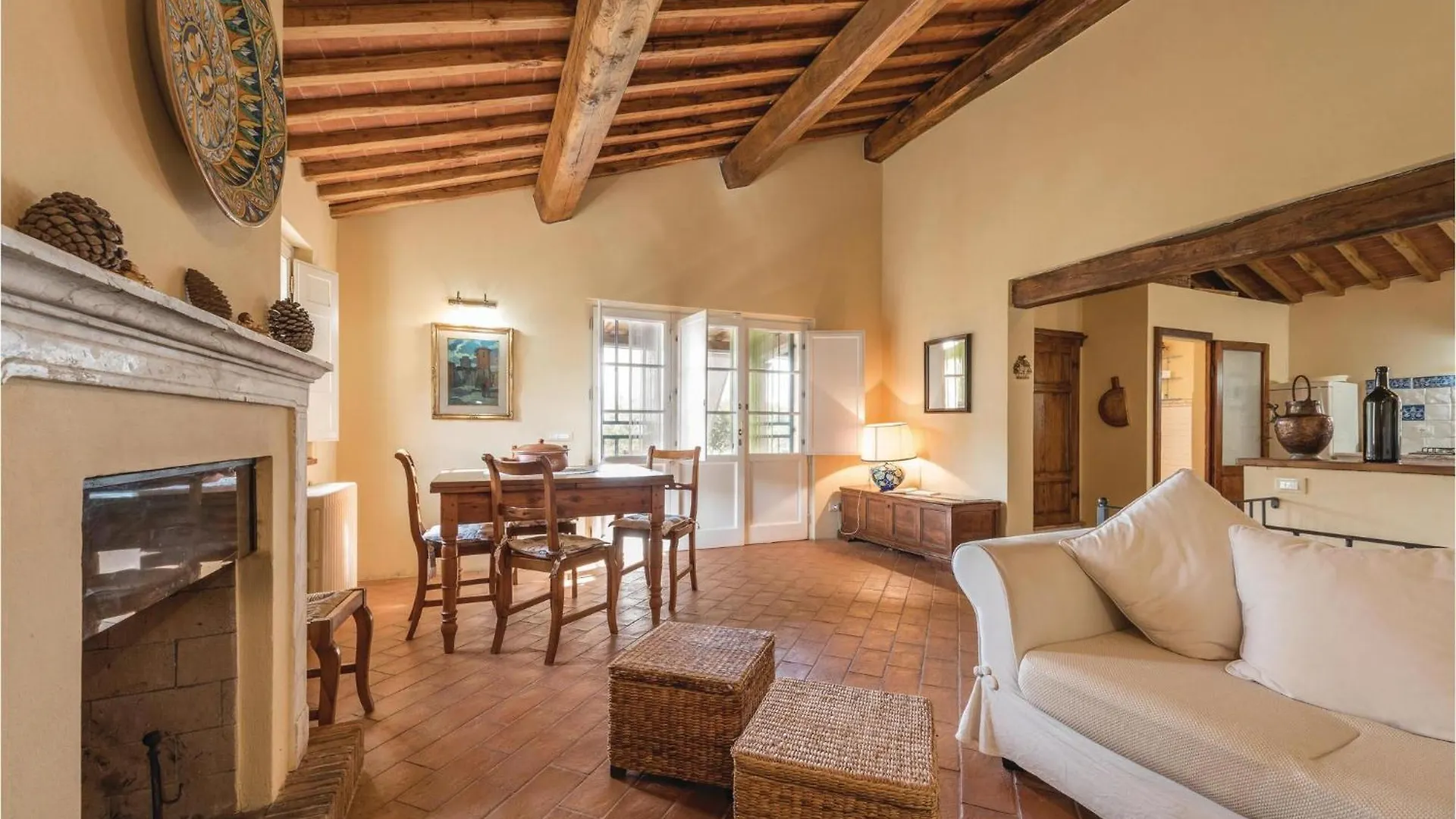 Polla Villa Cerasomma