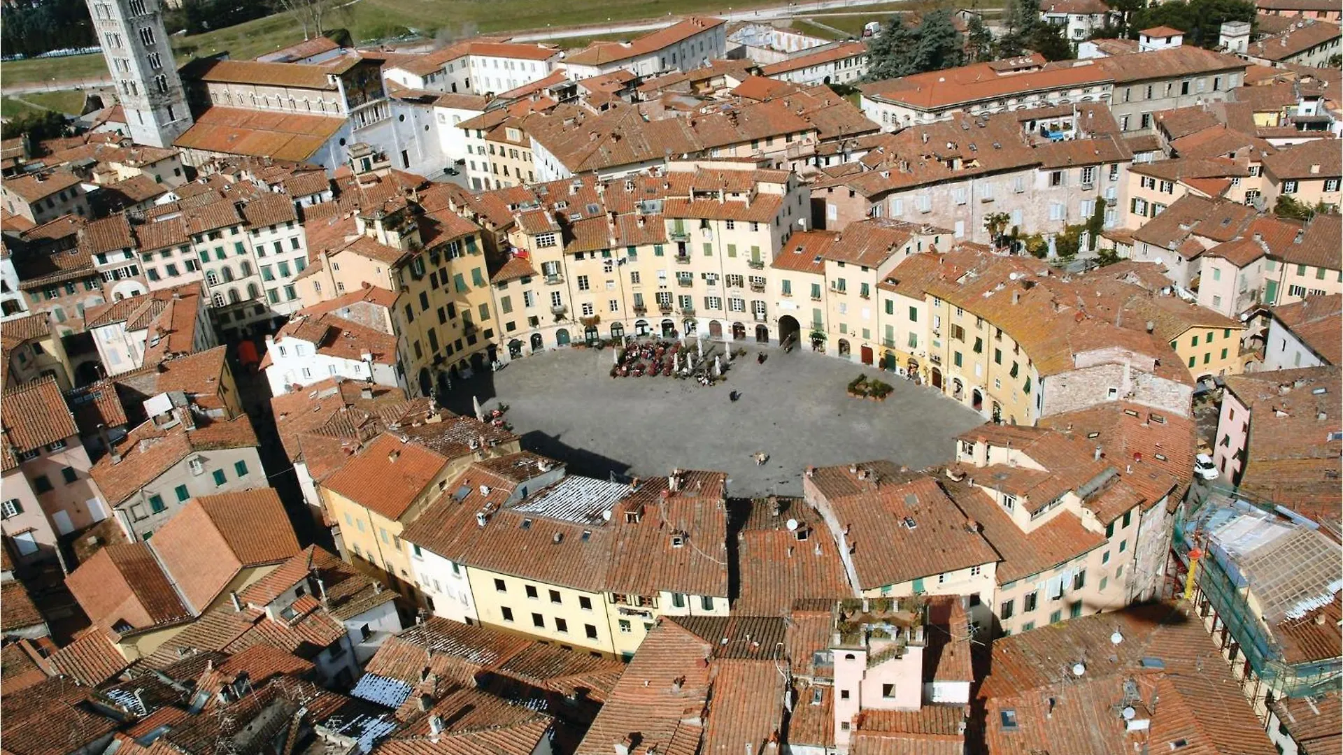 Polla Villa Cerasomma